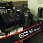 Canon 5D Mark II chuẩn bị giảm giá