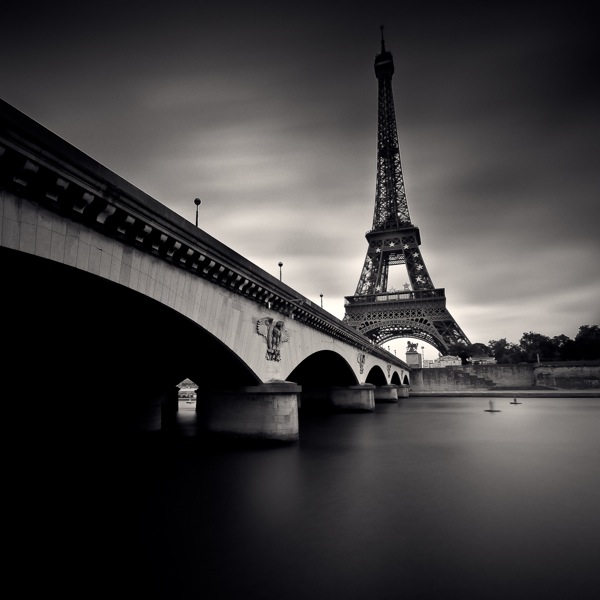 Paris Lộng Lẫy Trong Ảnh Đen Trắng