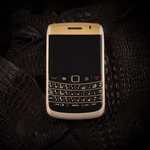 BlackBerry đính 1.101 viên kim cương, da cá sấu gần 1 tỷ đồng